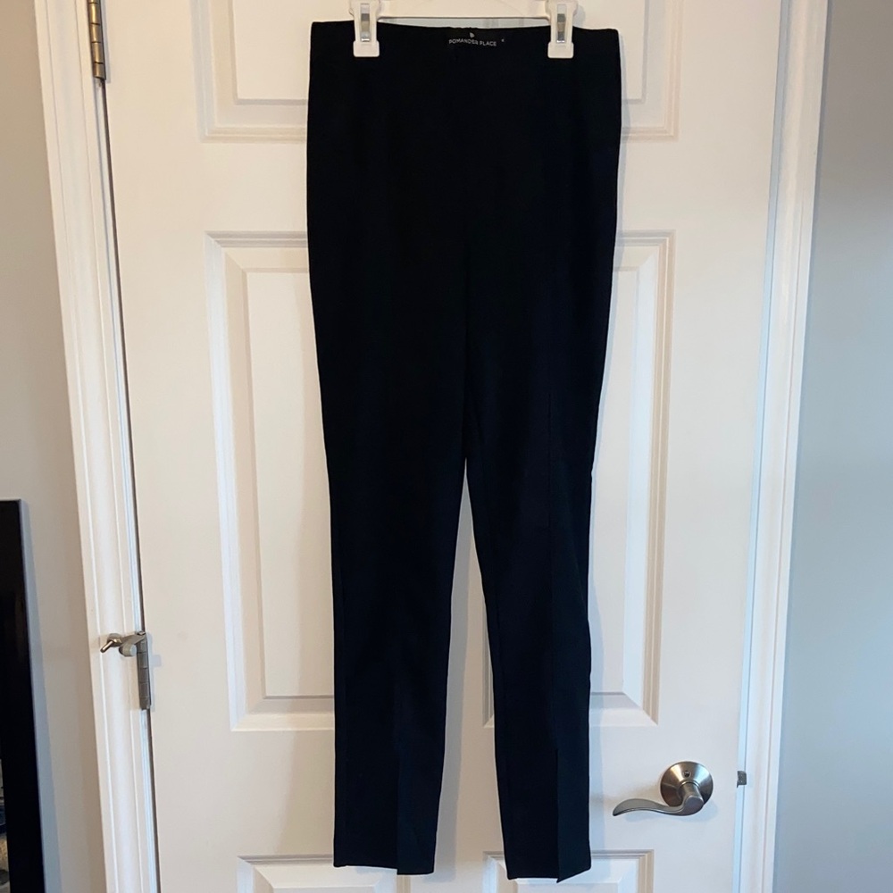 Pomander Place Black Pants